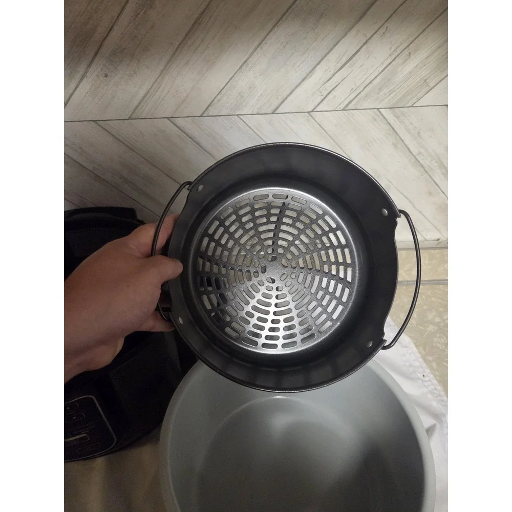 Ninja Foodi  10‑in‑1  6.5‑Qt Pro Pressure Cooker & Air Fryer OP301 107 NICE READ